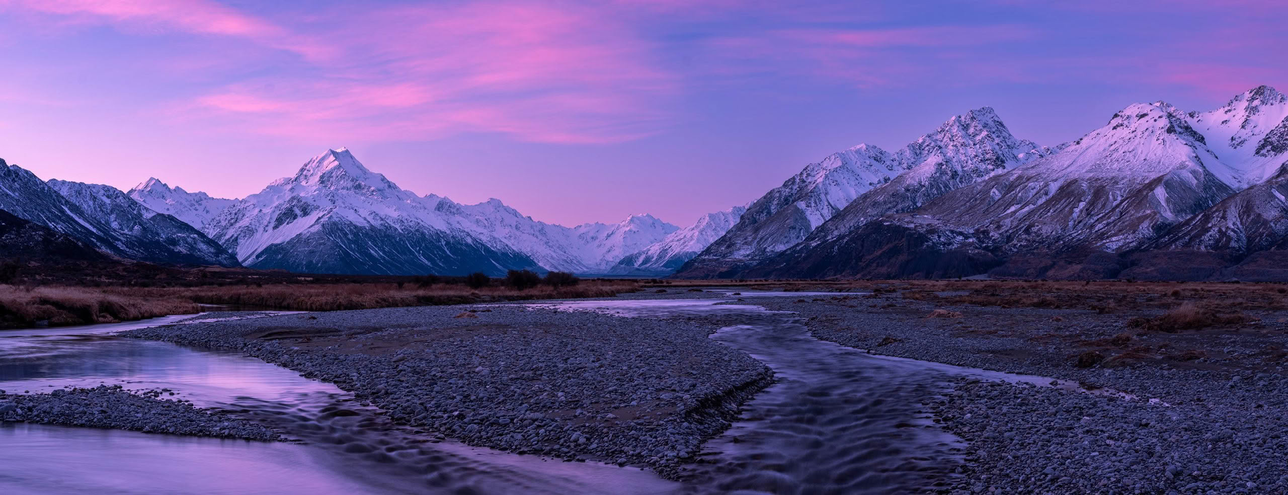 Tasman Valley and Southern Alps at sunset, Aoraki Mount Cook National Park, New Zealand